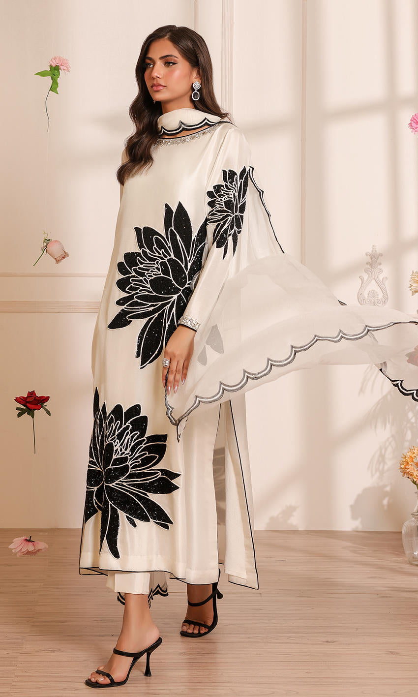 Nomi Ansari Ayla's Atelier